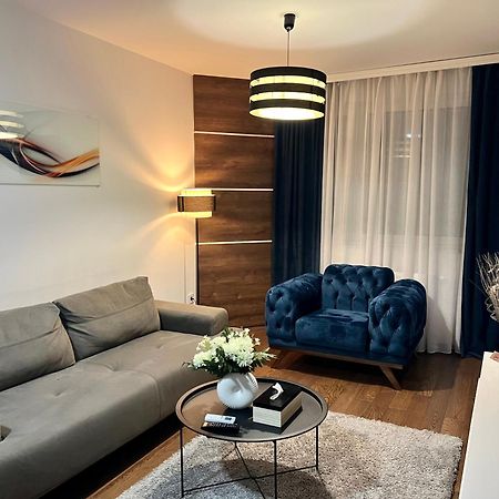 Prestige Lux Apartment Novi Sad Eksteriør billede