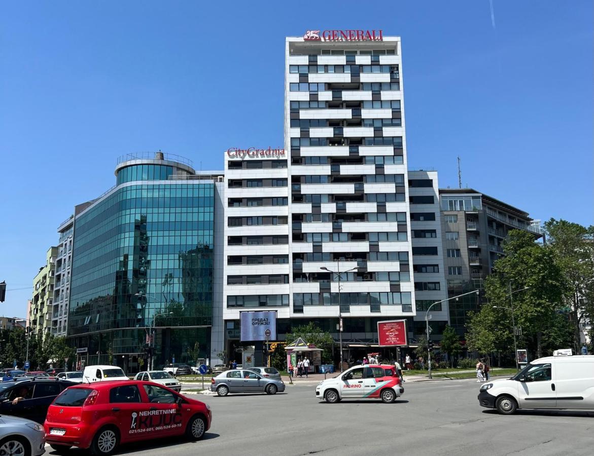 Prestige Lux Apartment Novi Sad Eksteriør billede